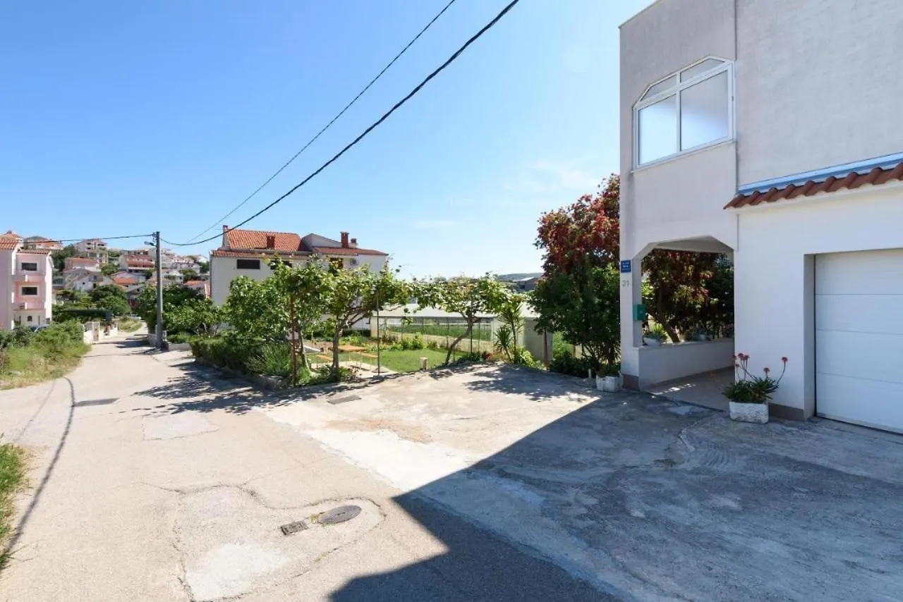 Apartment In Seget Vranjica With Sea View, Balcony, Air Conditioning, Wifi 5142-3